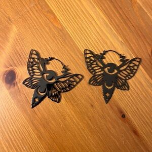 Too Fast Black Moth Earrings